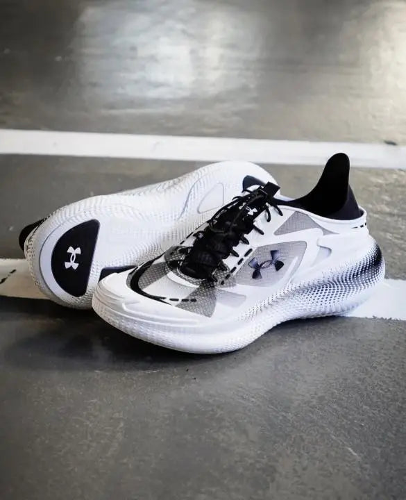 Under Armour ECHO SlipSeed WHITE BLACK Secondary image