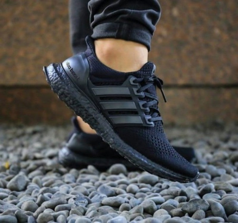 Adidas Ultra Boost 3.0 TRIPLE BLACK Main image