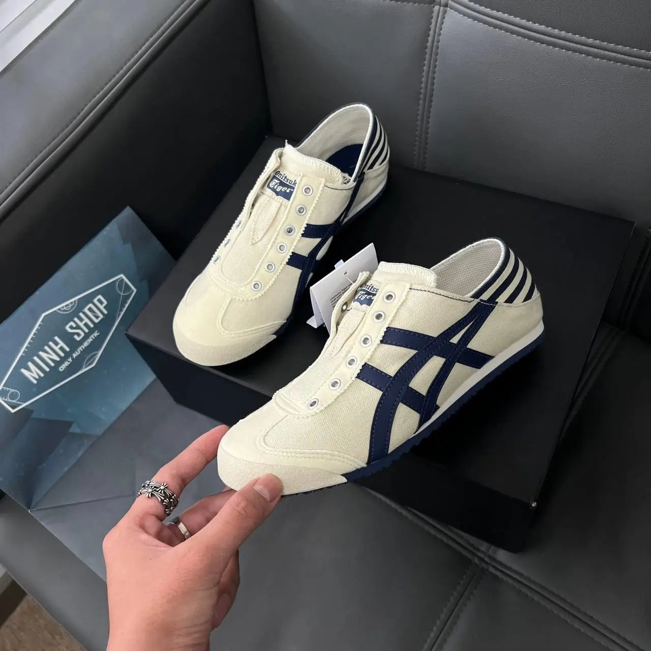 onitsuka tiger Mexico 66 Paraty Natural Navy Beige Slip On Girls D-1895