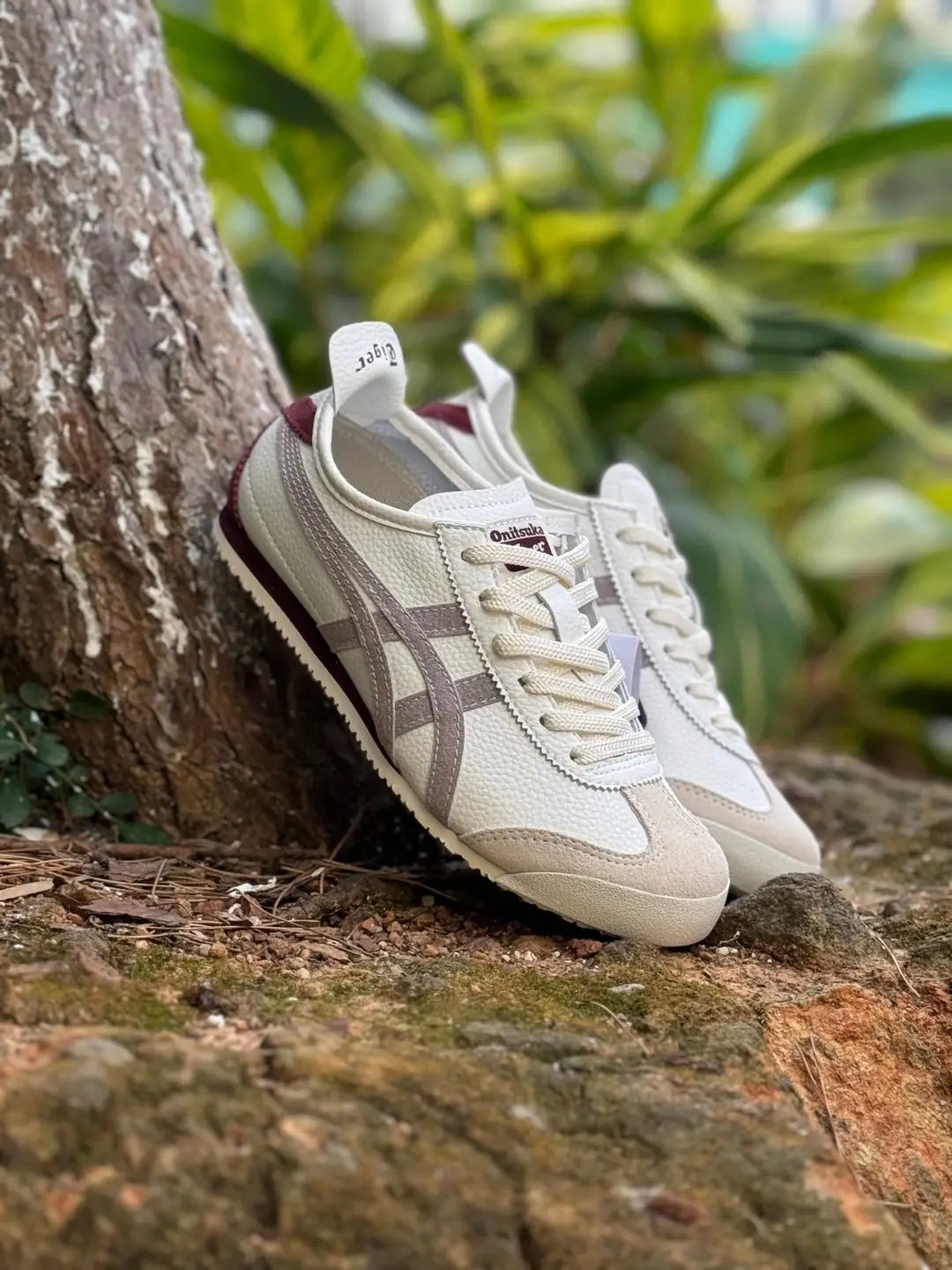 Onitsuka Tiger Mexico 66 Grey White Burgundy Mens Premium D-1912