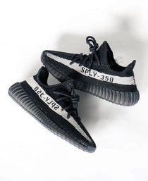 Adidas Yeezy 350 V2 CORE BLACK WHITE OREO SEMI UA With OG ACCESSORIES