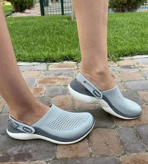 Crocs LiteRide 360 Clog Grey Girls Womens D-1900 Secondary image