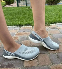 Crocs LiteRide 360 Clog Grey Girls Womens D-1900