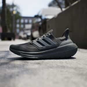 ultra boost 23 full black (fix) Main image