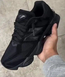 New Balance 9060 FULL BLACK