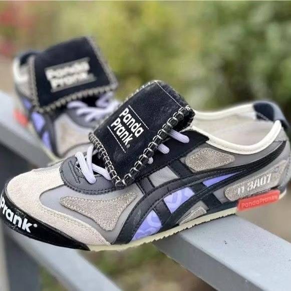 Onitsuka Tiger Sneakers Mexico 66 Panda Prank Brown Purple with Accessories for Men Main image