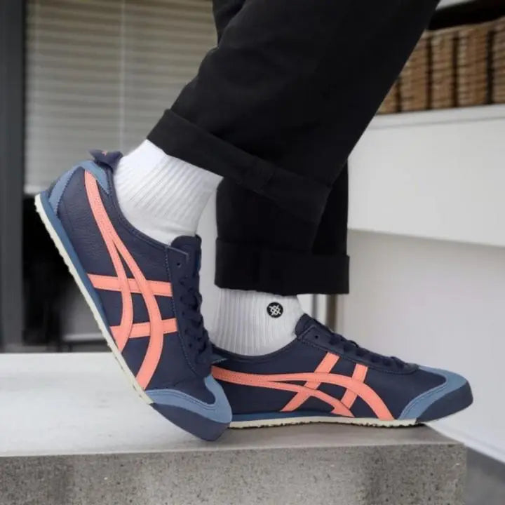 Onitsuka Tiger Mexico 66 PEACOAT GUAVA Sneakers Main image