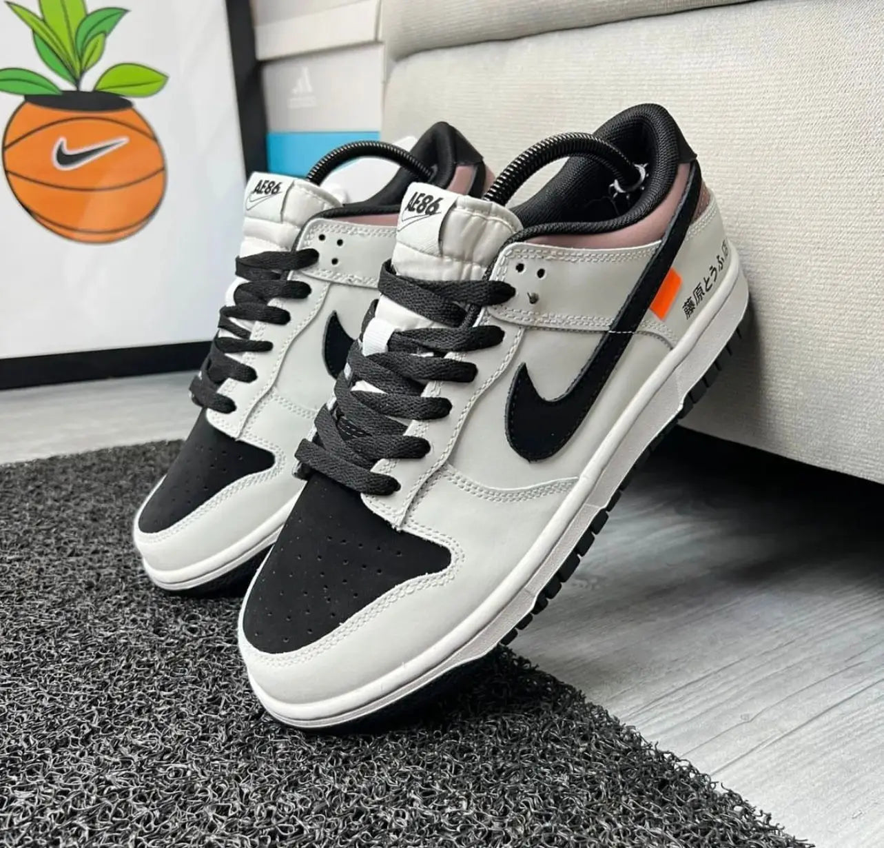 Nike SB Dunk Low AE86 Secondary image