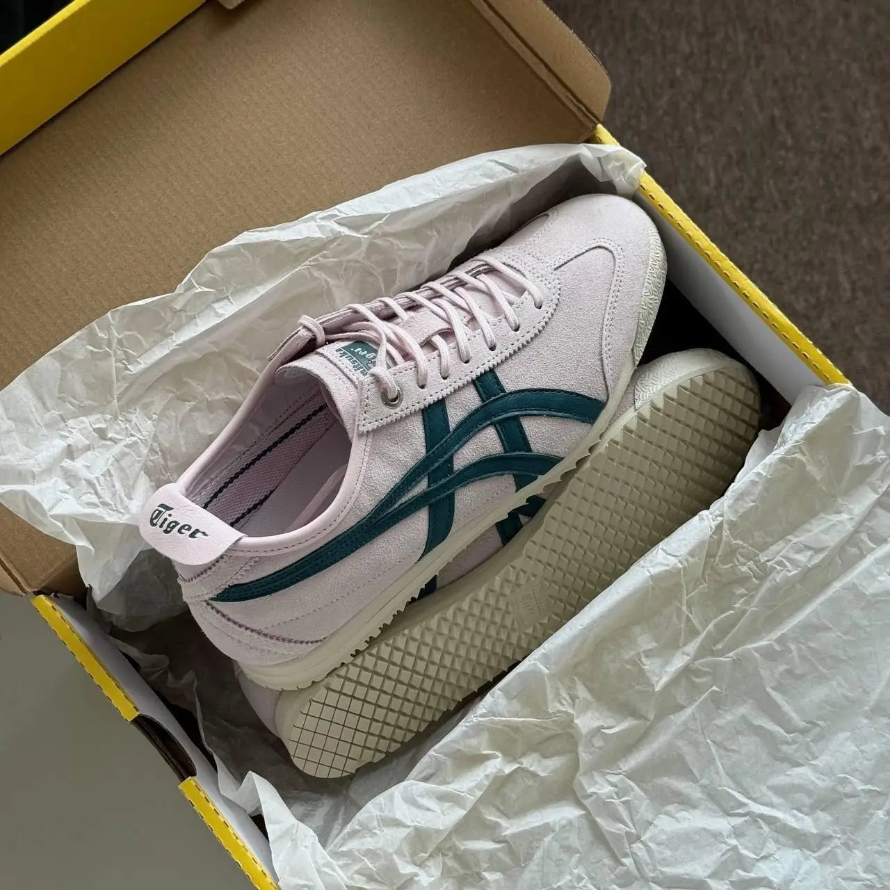 Onitsuka Tiger Mexico 66 SD Crystal Pink Spruce Green  7A Premium (D-2032)
