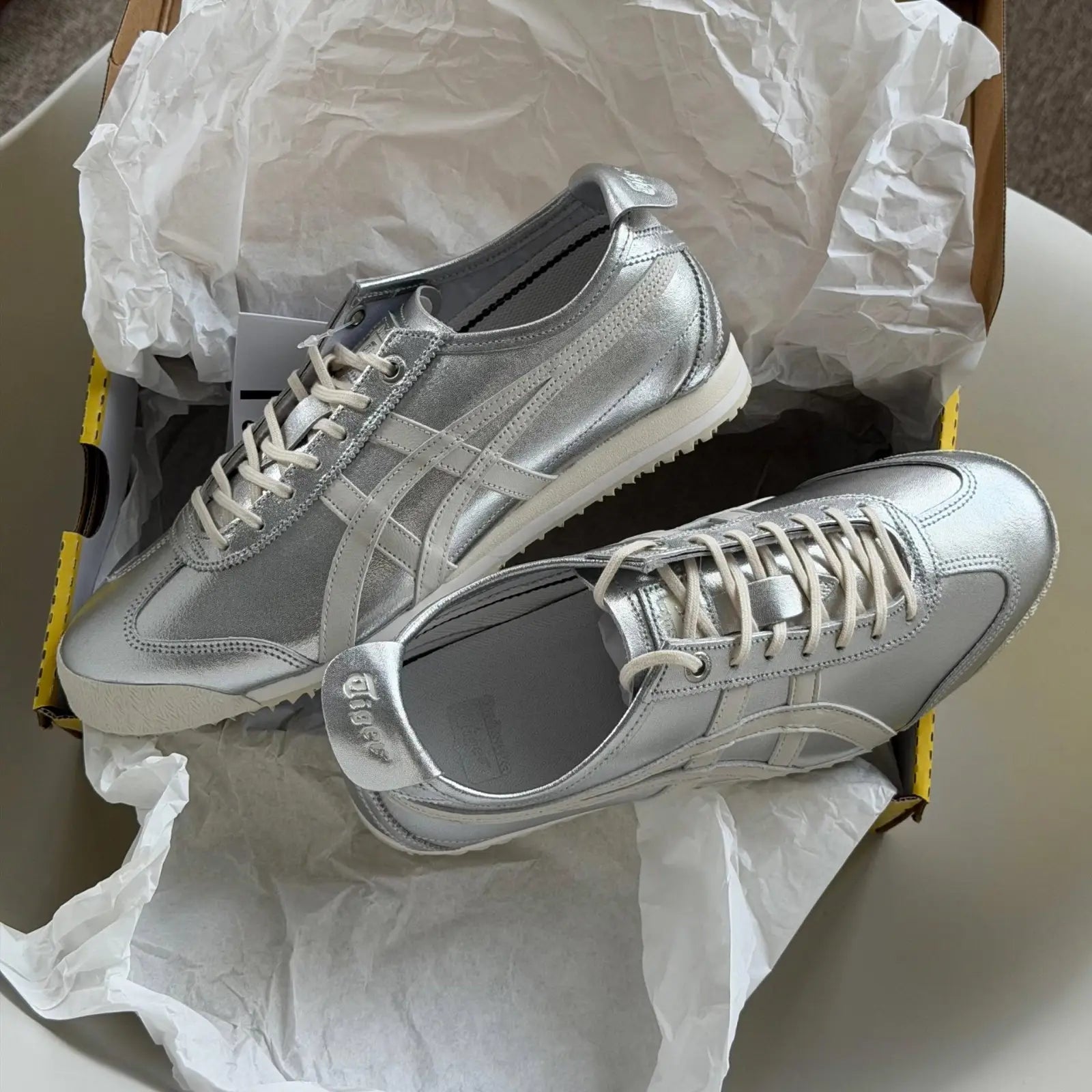 Onitsuk_a Tiger Mexico 66 SD Pure Silver Cream  7A Premium Sneakers D-2077 Secondary image