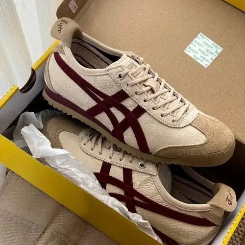 Onitsuka Tiger Mexico 66 SD Sneakers Beige Beet Juice Sneakers For Men Main image