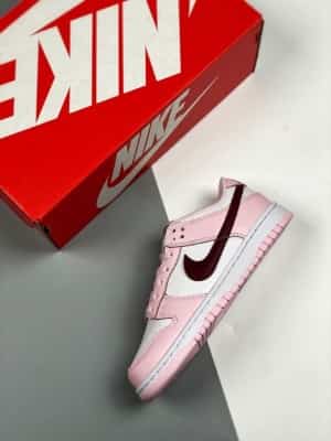 NIKE DUNK LOW PINK FOAM VALENTINE Main image