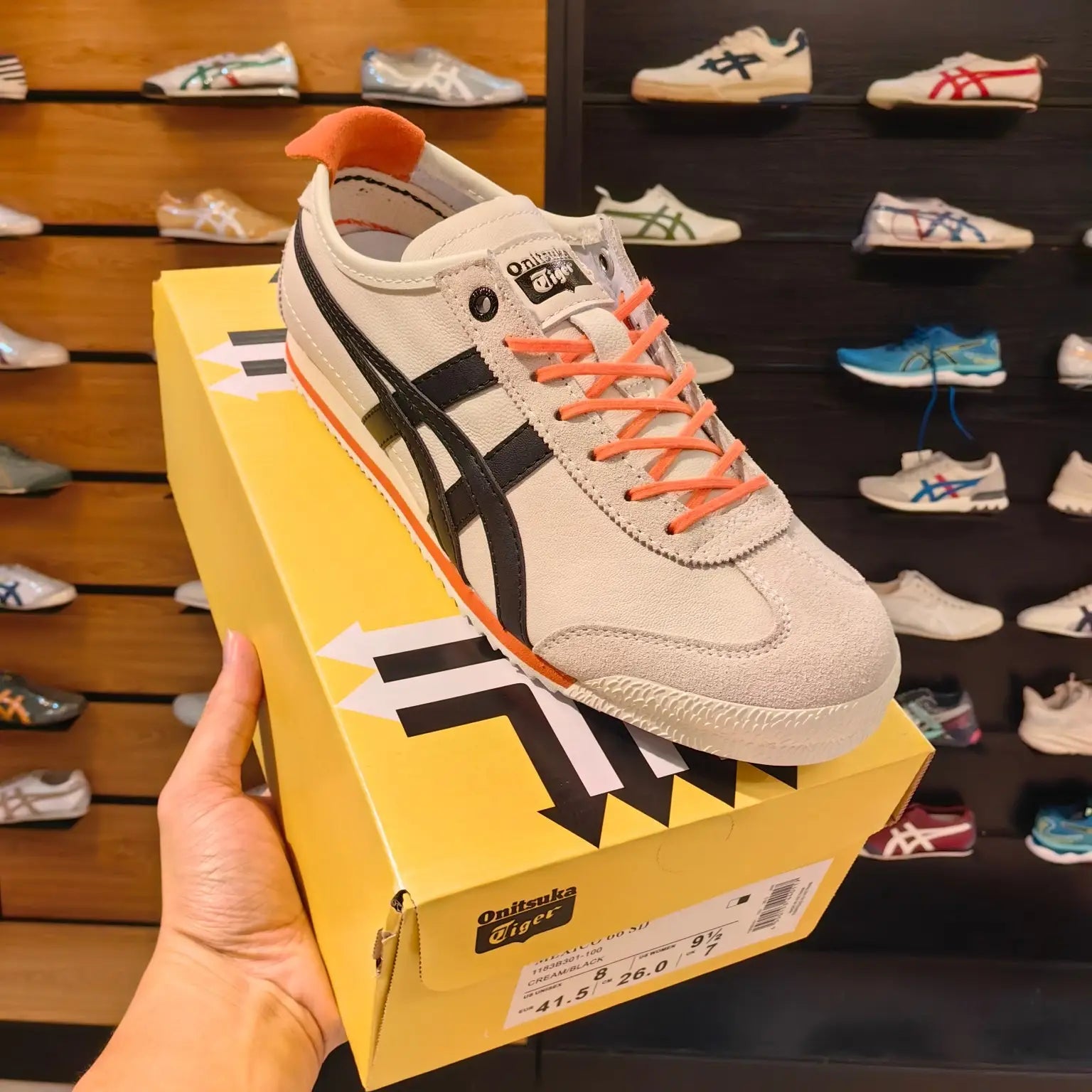 Onitsuk_a Tiger Mexico 66 SD Cream Black Orange  7A Premium Sneakers D-2046 Main image