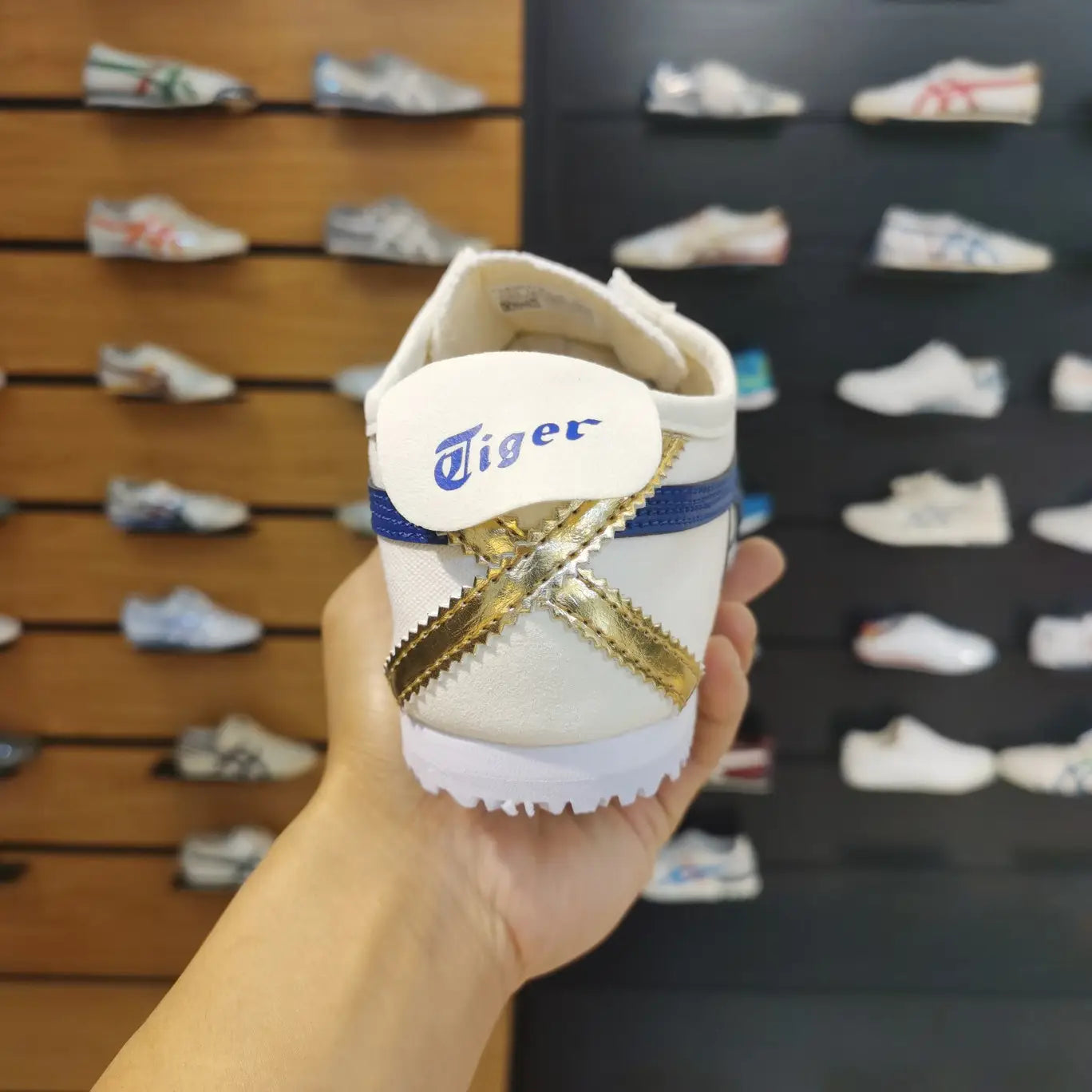 Onitsuka Tiger Mexico 66 Slip On White Tuna Blue Red Gold For Mens Main image