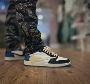 Nike Air Jordan Retro 1 Low Fragme Main image