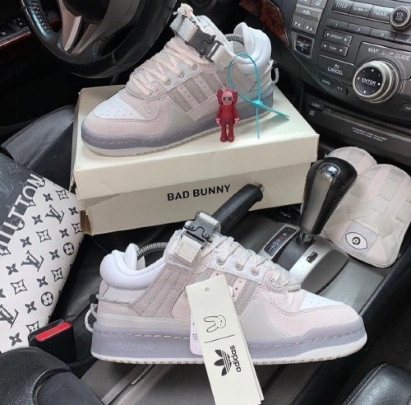 S bad bunny grey Main image