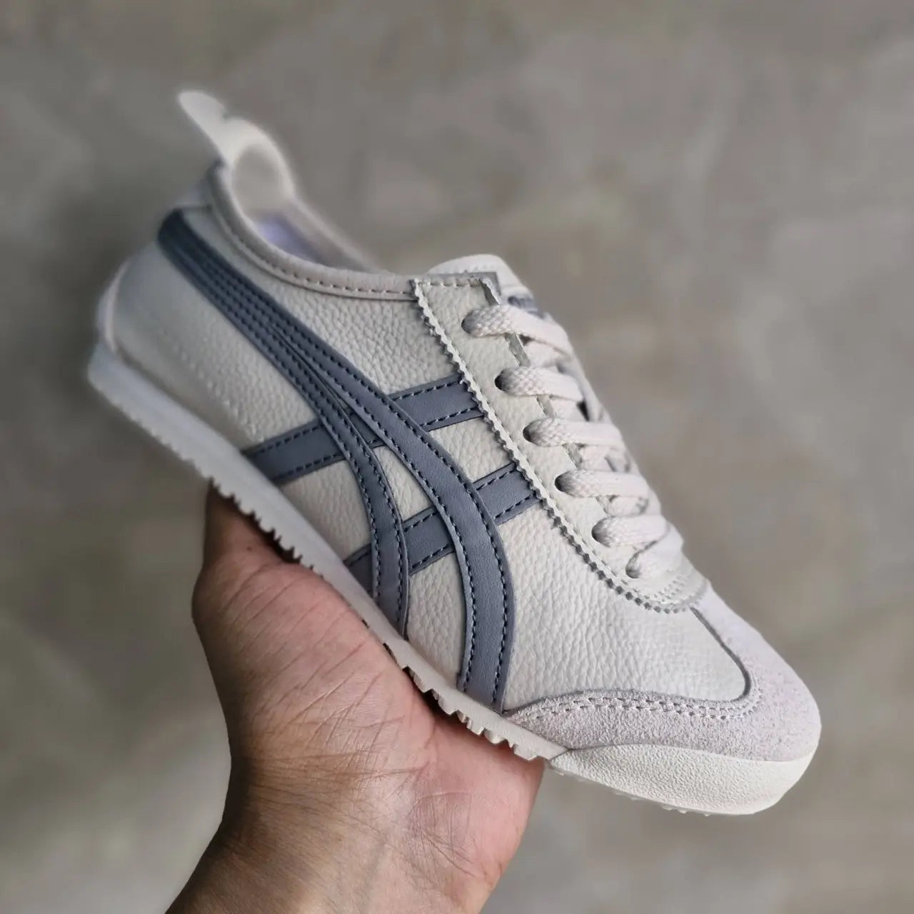 Onitsuk_a Tiger Mexico 66 Beige Cream Grey Mens Premium First Copy Sneakers D-1960 Secondary image