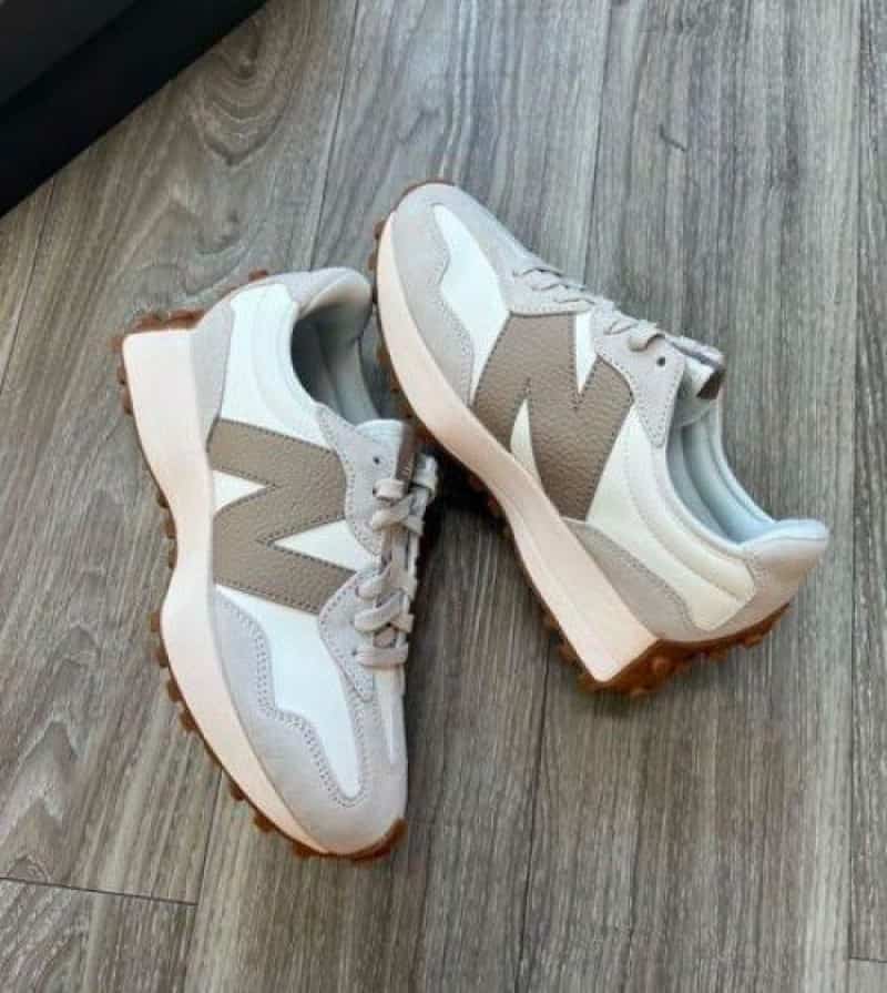New Balance 327 Moonbeam Driftwood Main image