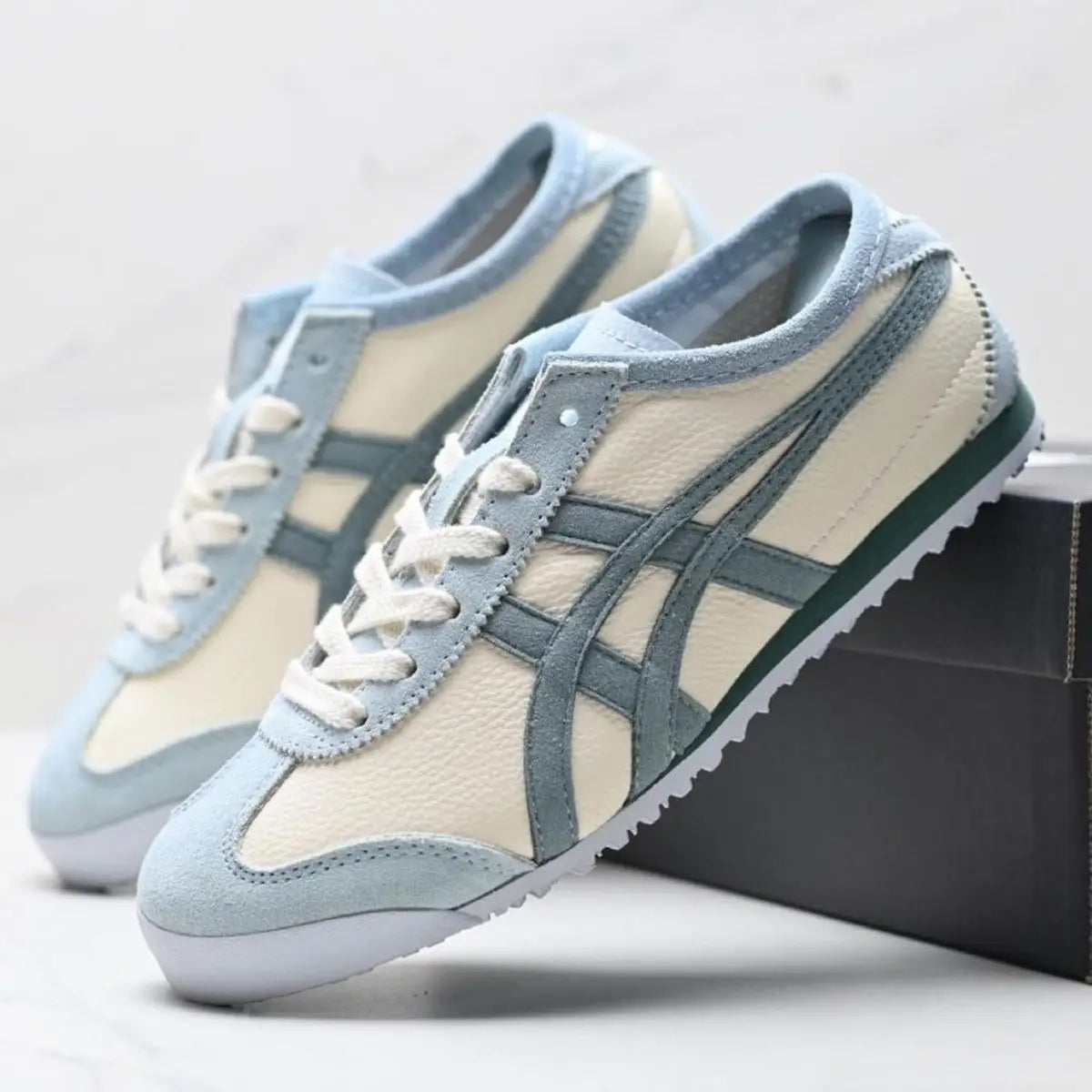 Onitsuk_a Tiger Mexico 66 Cream Pine Green  7A Premium Sneakers D-2067 Main image
