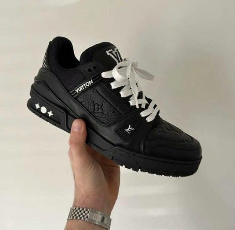 Louis Vuitton SKATE TRAINER PREMIUM SNEAKERS FULL BLACK Main image