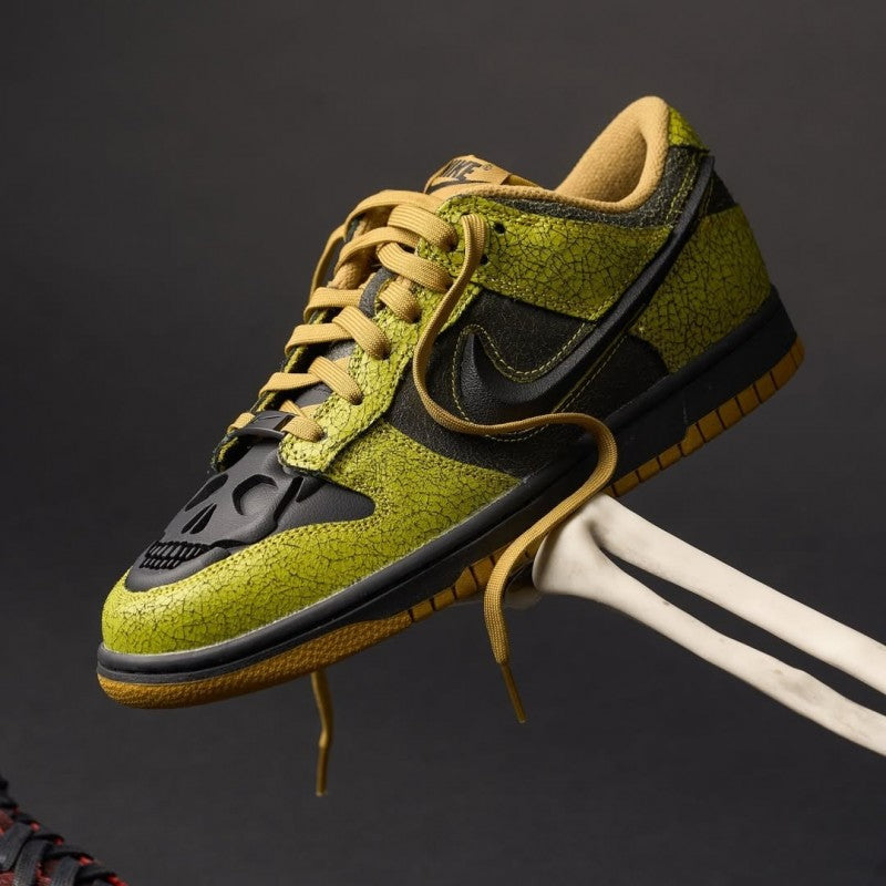 Nike Dunk Low QS HALLOWEEN SKULL