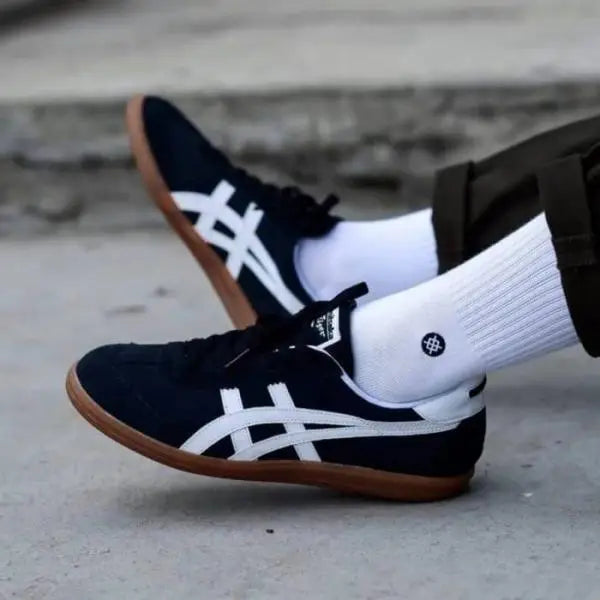 Onitsuk_a Tiger Tokuten Black white gum  7a premium quality sneakers D-1581 Secondary image