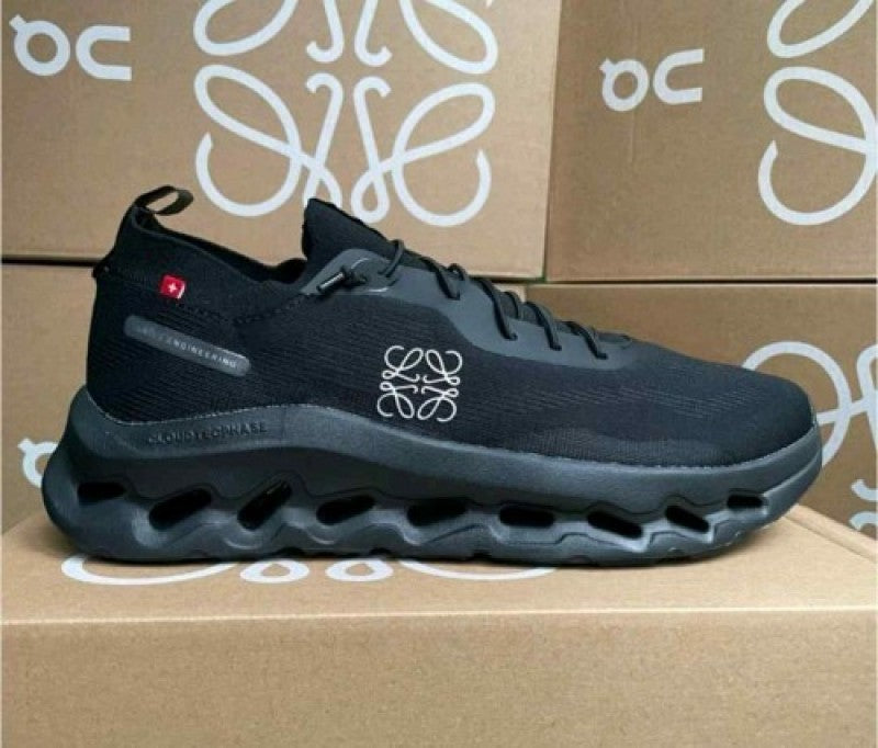 On Cloud Loewee X Tilt 2 0 TRIPLE BLACK Main image