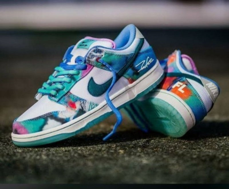 Nike SB Dunk Low FUTURA LABORATORIES Main image