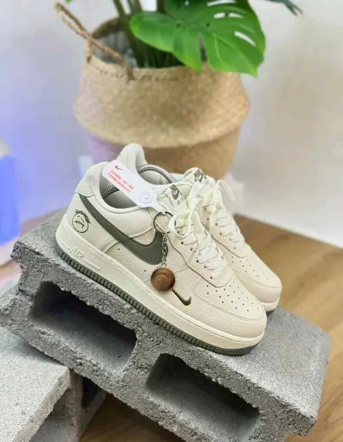 Nike AirForce 1 Travis Scott OLIVE Main image
