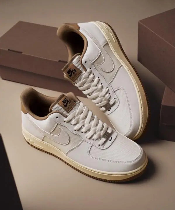 Nike Air Force 1 LV8 SUMMIT WHITE KHAKI Main image