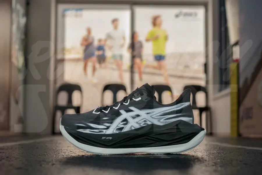 ASICS SUPERBLAST 3 Black Main image