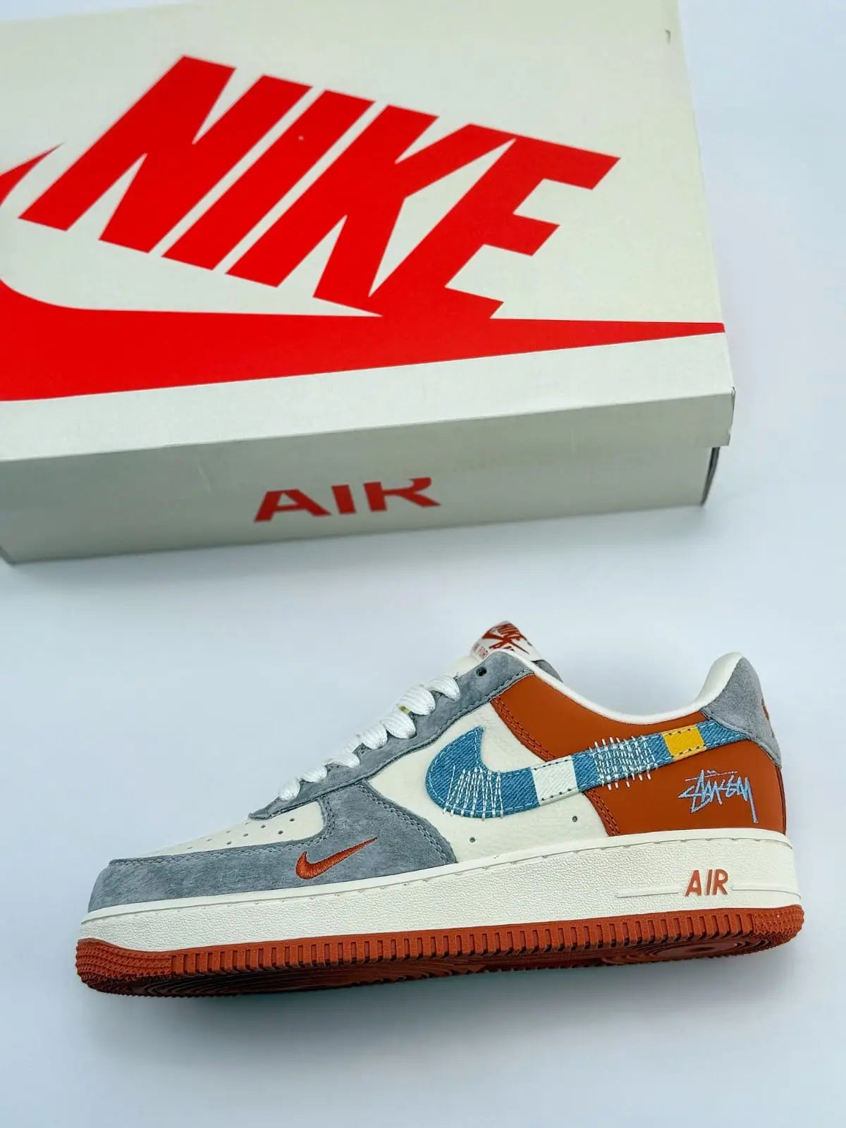 Nikee AirForce 1 Low 07 x Stussy Orange Secondary image