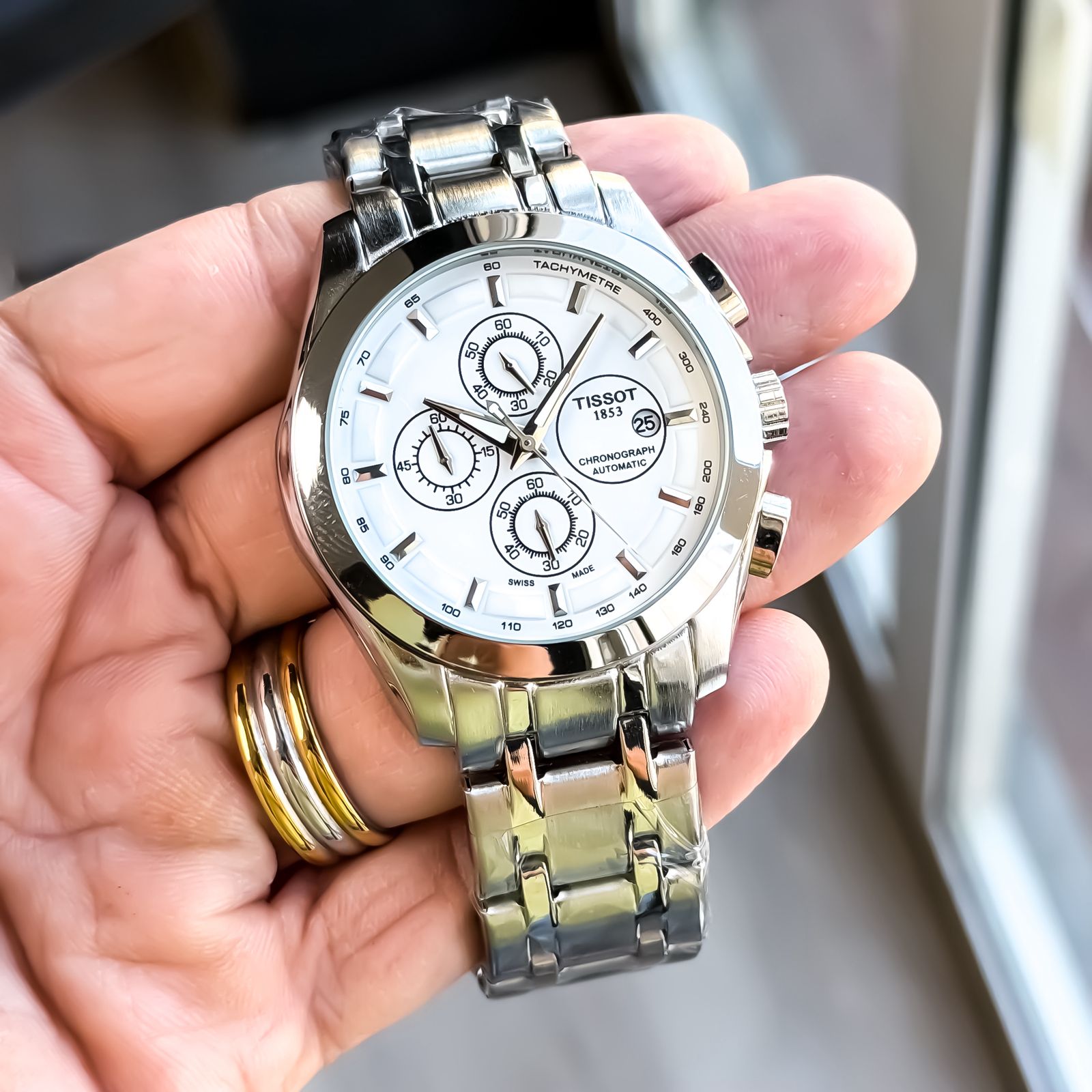 TISSOT_1853_SILVER-WHITE Main image