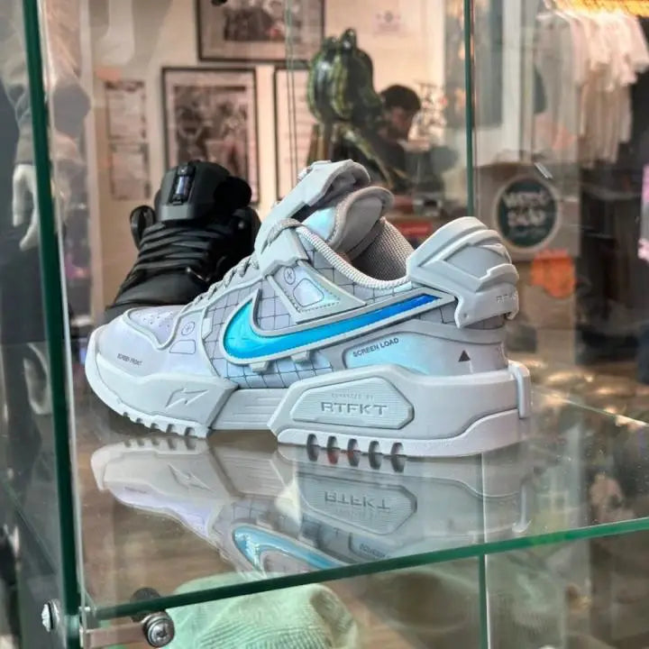 Nik_e Dunk X Genesis Low RTFKT OG With Accessories