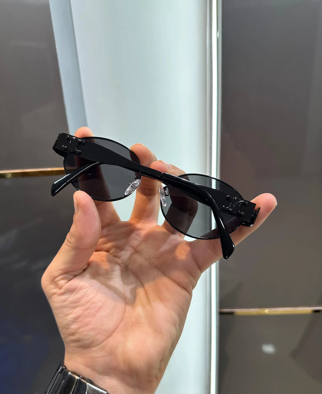 Celin e All Black Premium Shades 2370
