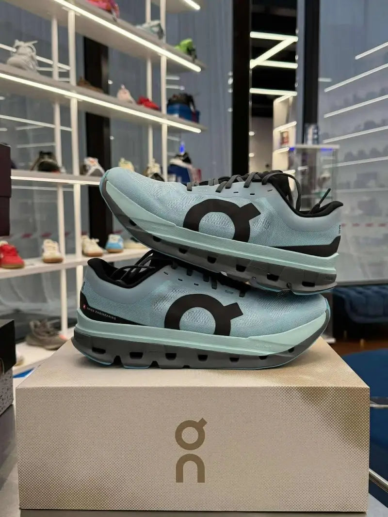 ON RUNNING CLOUD FLOW 5 BLUE BLACK