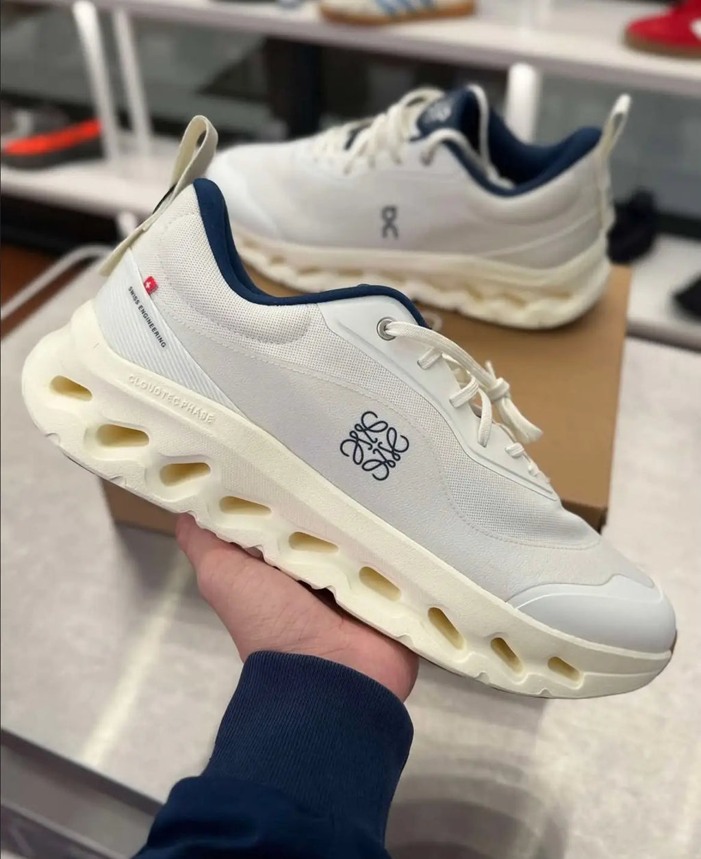 Loewe X On Cloud Tilt 2.0 White Blue