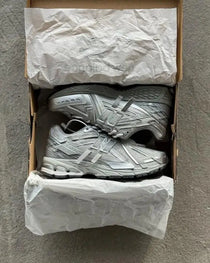 New balanc e 1906A Concrete Metallic Silver
