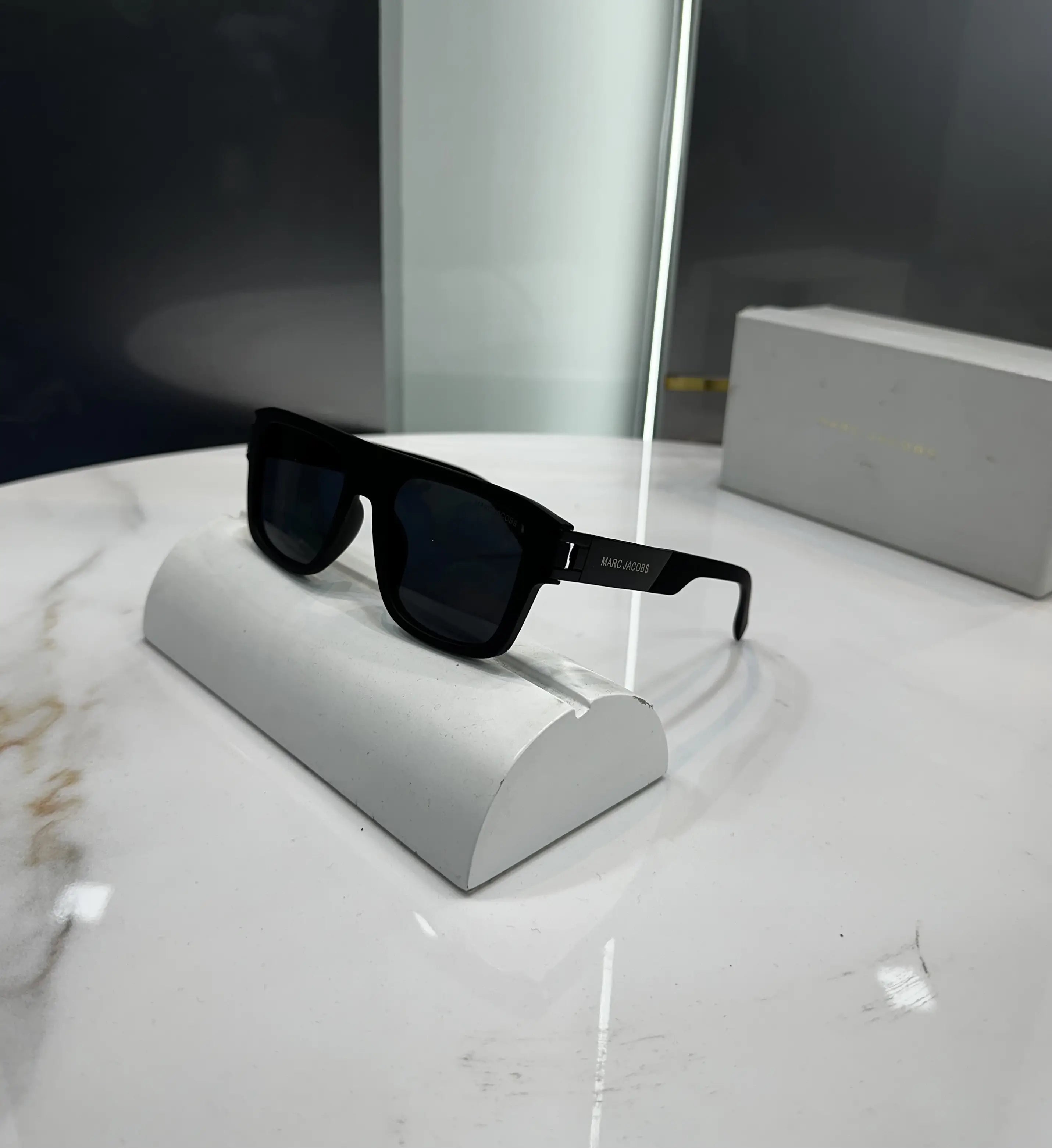Marc Jacobs All Black Premium Shades 1004 Main image