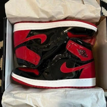 Nik_e Jordan Retro 1 Bred Patant Surplus Semi UA
