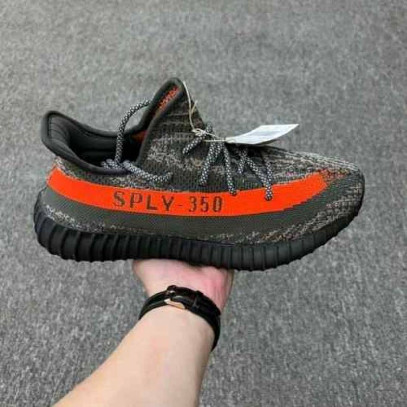 Yeezy 350 Carbon Beluga Main image