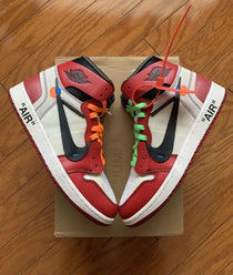 Nik_e Jordan retro 1 X off white UNC Red