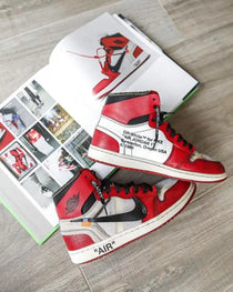 Nik_e Jordan retro 1 X off white UNC Red
