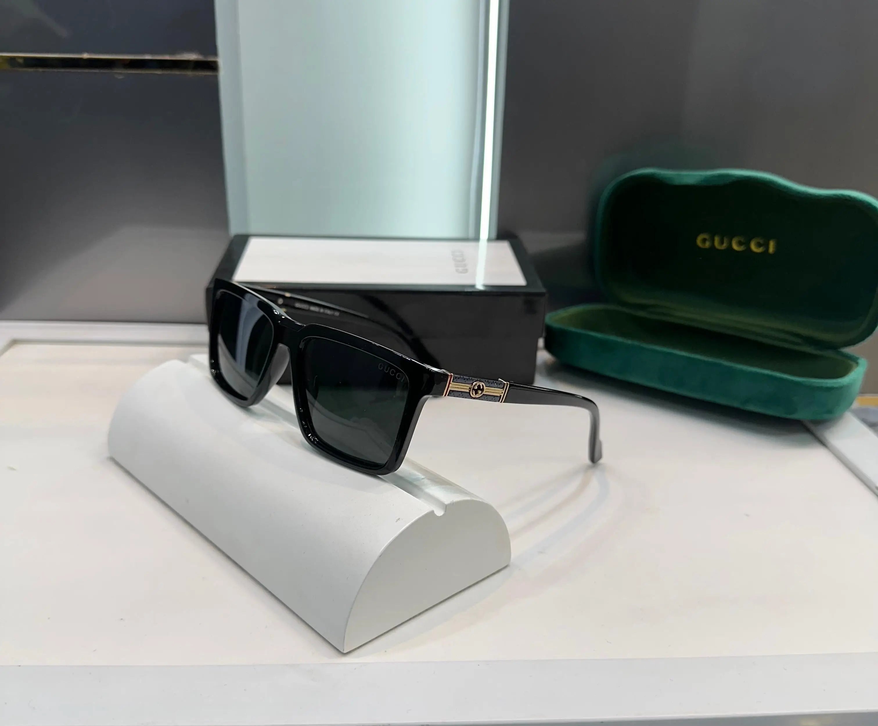 Gucci All Black Premium Shades 2009 Main image