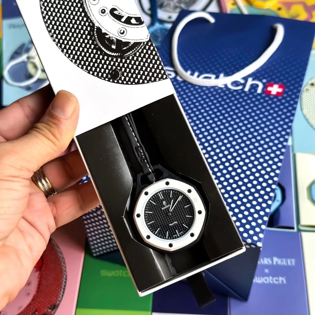 AP x Swatc h Royal Pop Black Premium Quartz Watch Main image