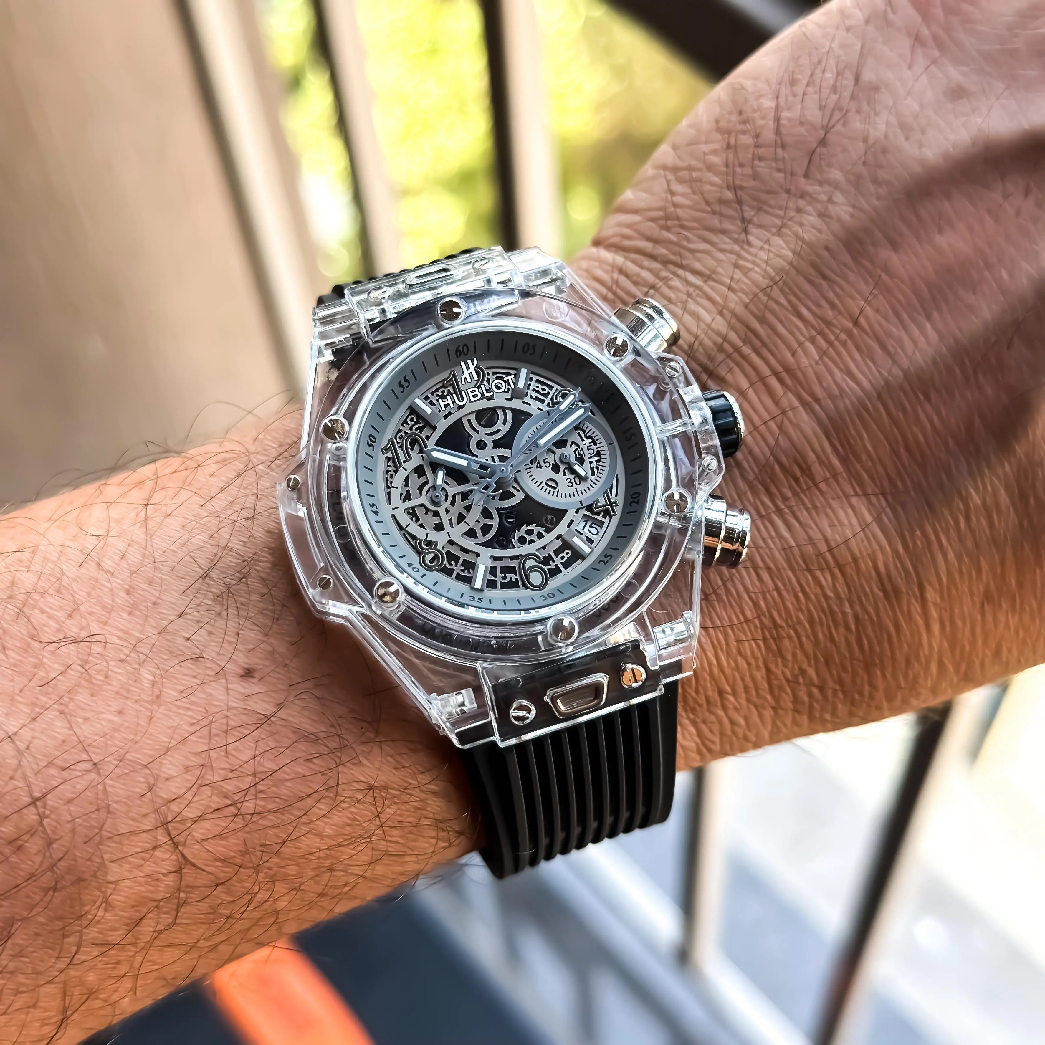 HUBLOT_CHRONOGRAPH_BLACK_GREY Secondary image