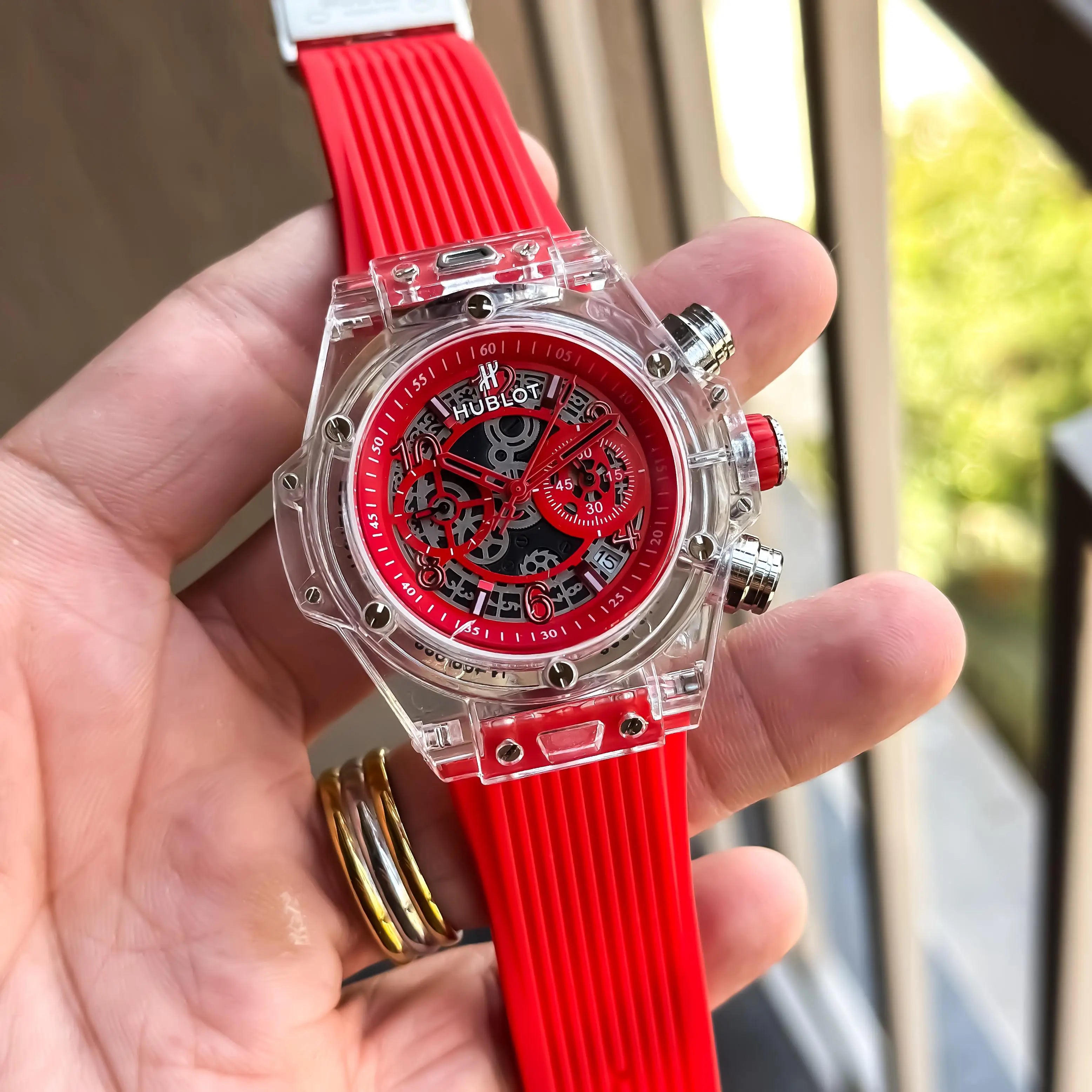 HUBLOT_CHRONOGRAPH_RED Main image