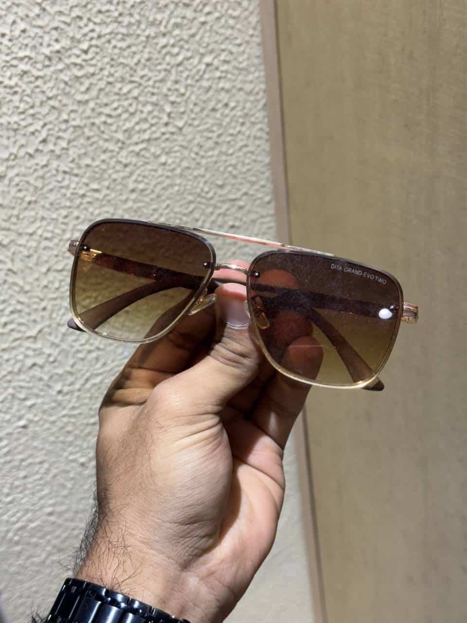 Dita Gold With Brown Designer Luxury Shade 3273
