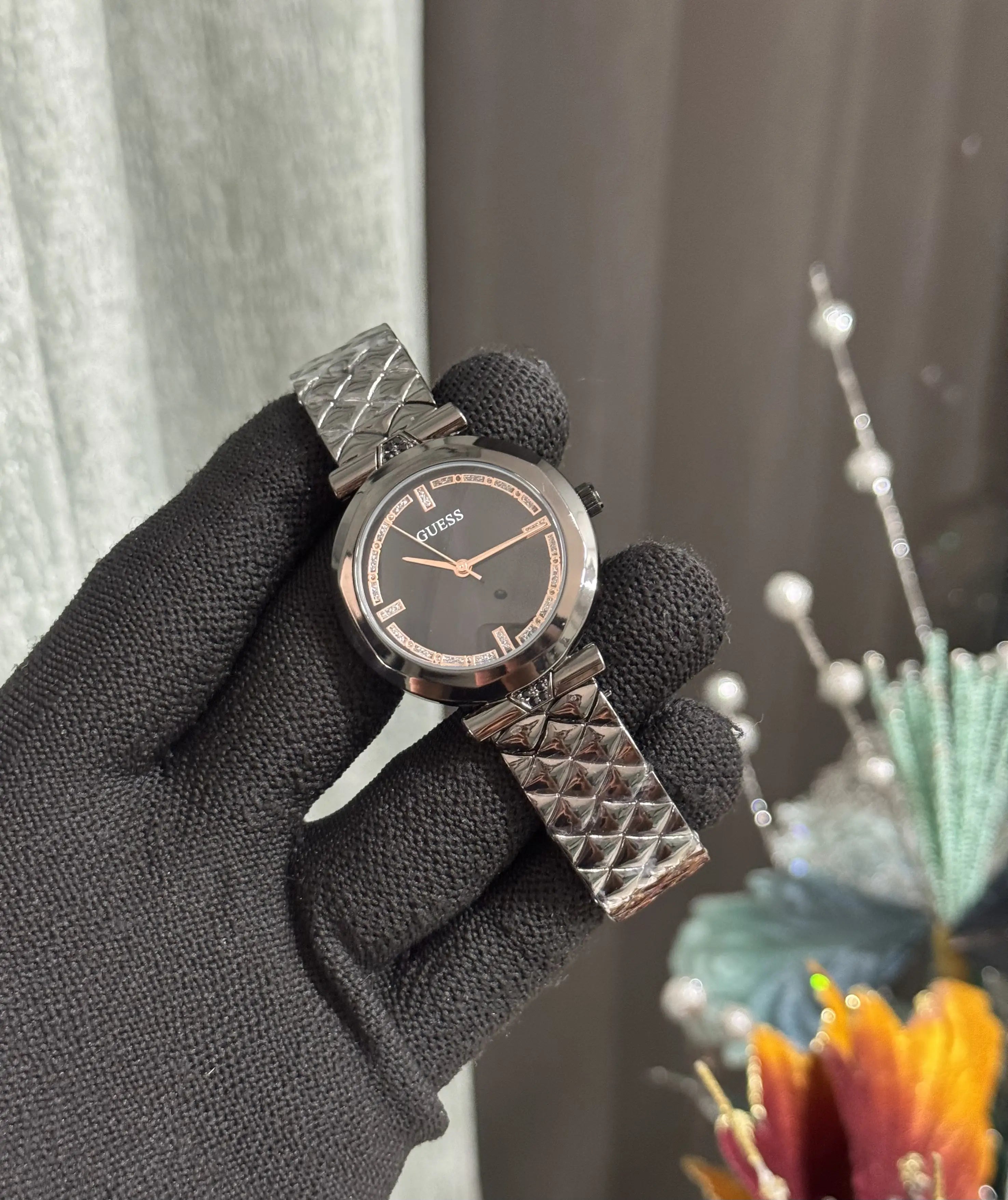 Gues s All Black Premium Ladies Watch Main image