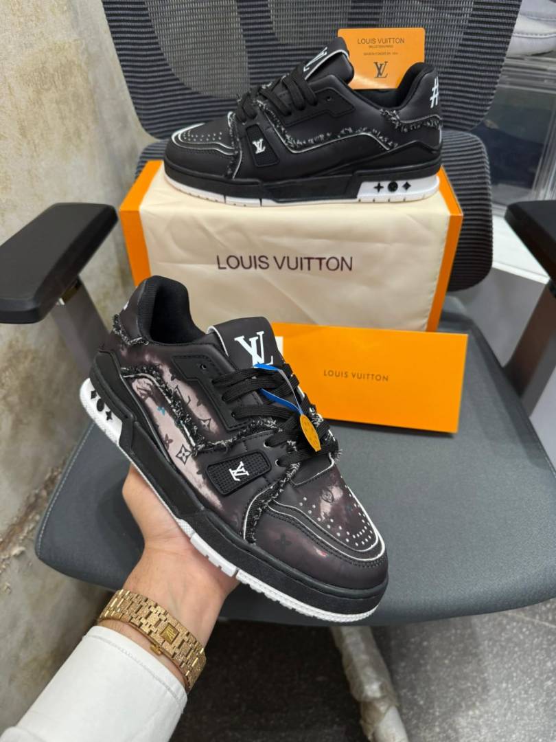 Lv trainer civilist SEMI UA QUALITY Main image